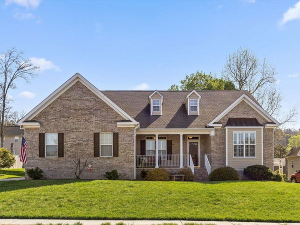 2128 Sargent Daly Drive , Chattanooga, TN 37421