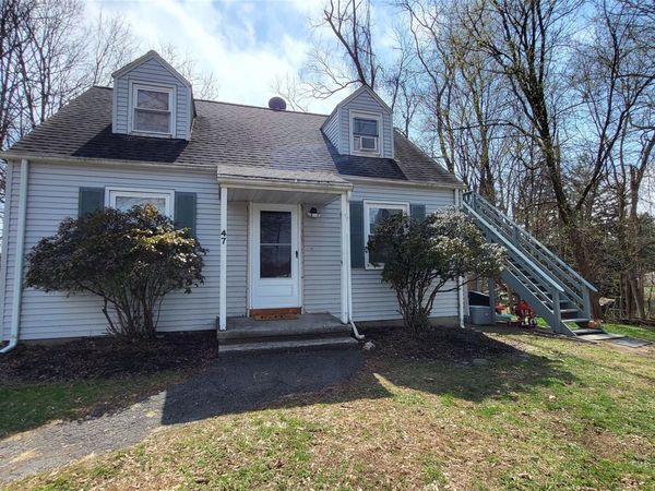 47 Kinderhook Drive , Poughkeepsie, NY 12603