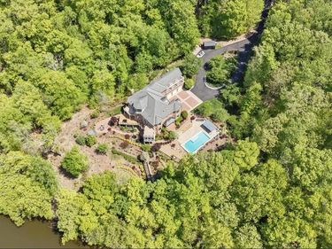10036 LAKE OCCOQUAN DRIVE, MANASSAS, VA 20111