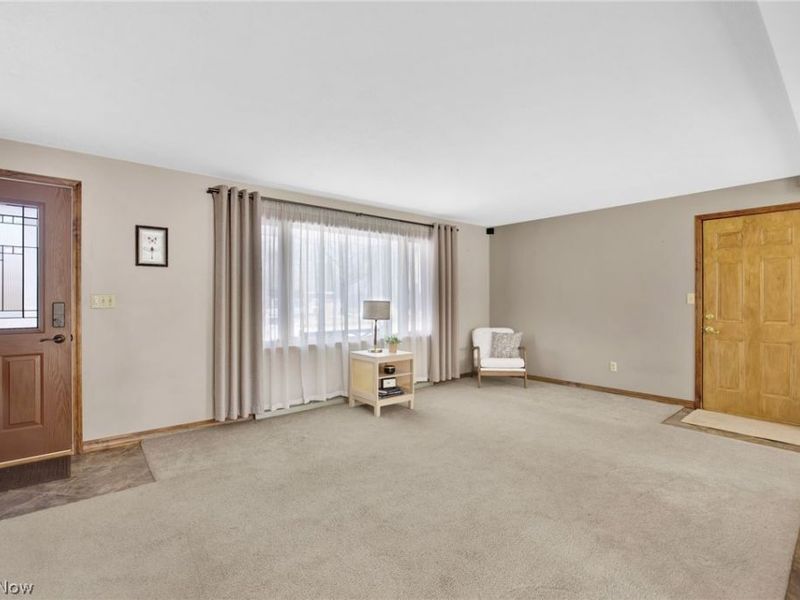 600 53rd Street SW, Canton, OH 44706 Photo 4