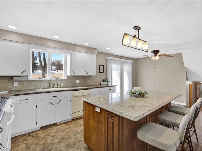 600 53rd Street SW, Canton, OH 44706 Photo 7