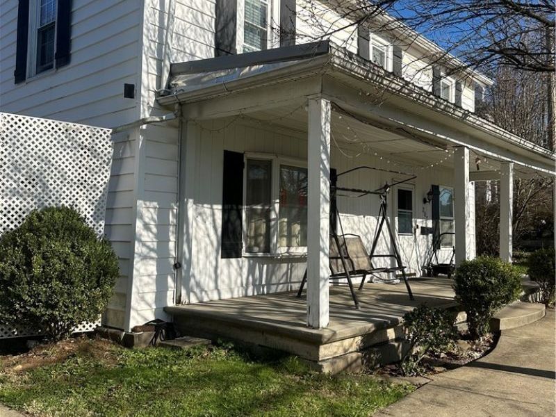 207 South Sycamore, Woodsfield, OH 43793 Photo 3