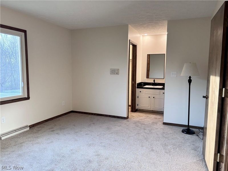 5200 Donner Drive, New Franklin, OH 44216 Photo 10