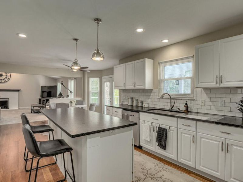 6113 Kingsgate Drive, Burlington, KY 41005 Photo 11