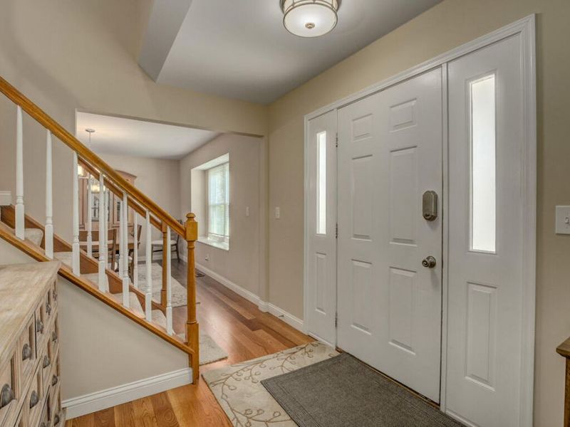 6113 Kingsgate Drive, Burlington, KY 41005 Photo 2