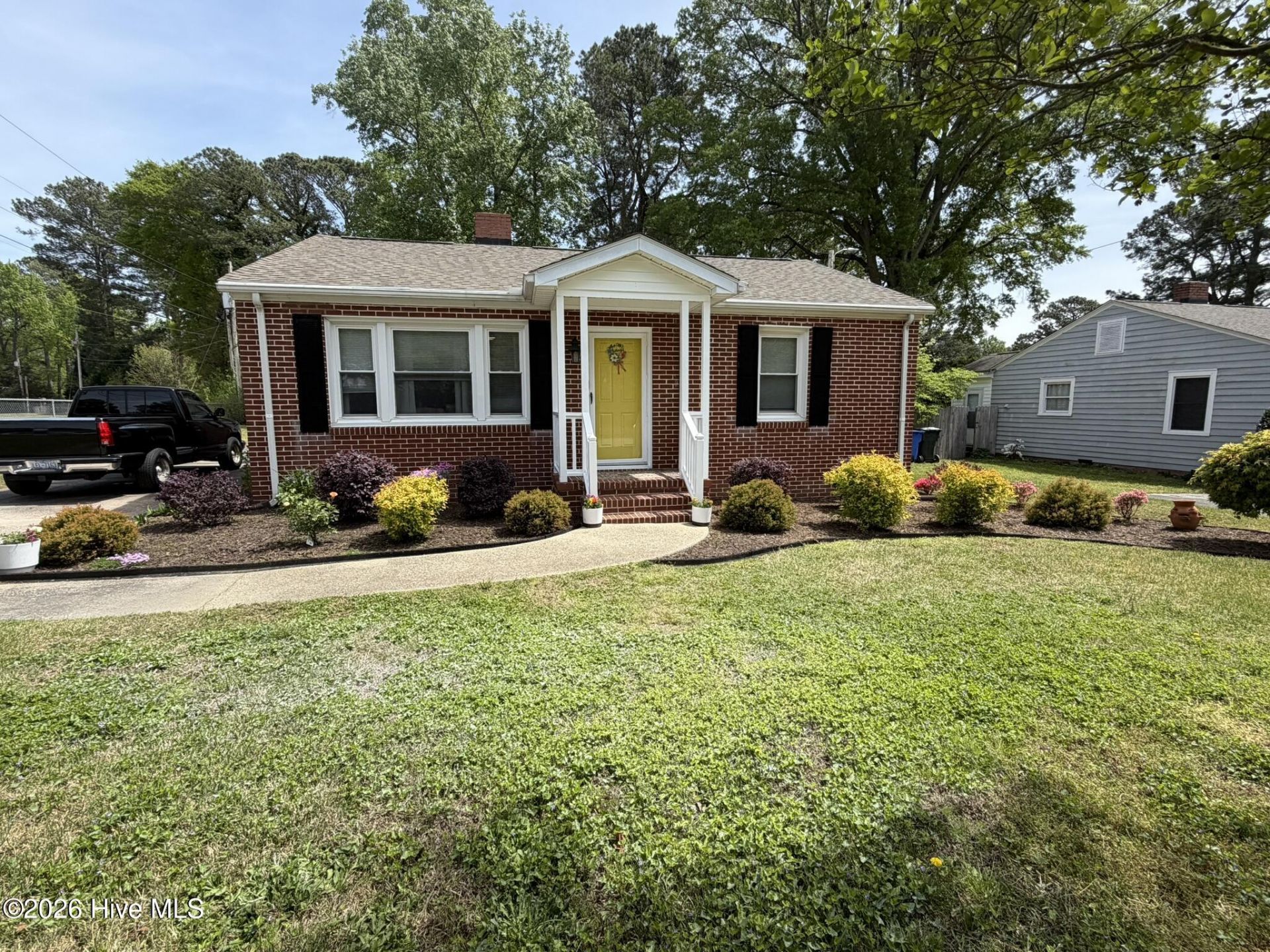 401 Stadium Street Sw, Wilson, NC 27893 Main Photo