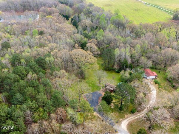 295 Kay Street , Big Sandy, TN 38221