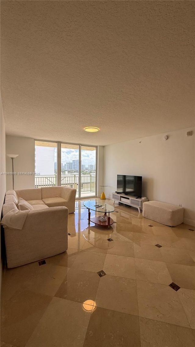 2080 S Ocean Dr , Unit 905, Hallandale Beach, FL 33009 Photo