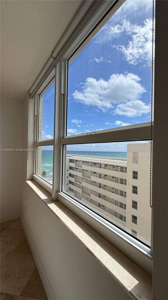 2080 S Ocean Dr , Unit 905, Hallandale Beach, FL 33009 Photo