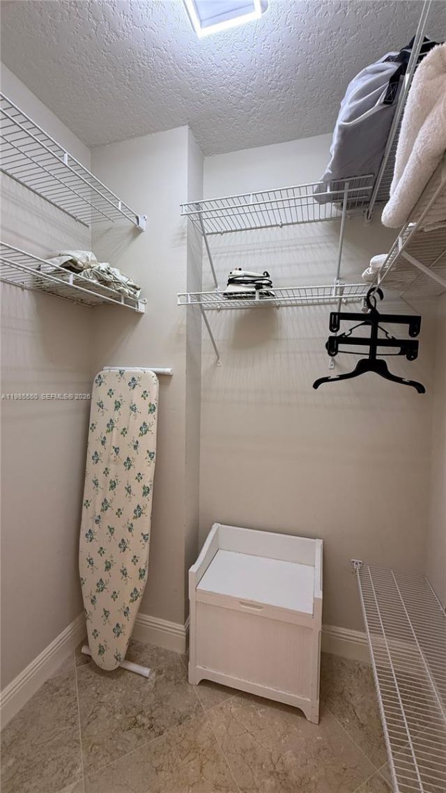 2080 S Ocean Dr , Unit 905, Hallandale Beach, FL 33009 Photo