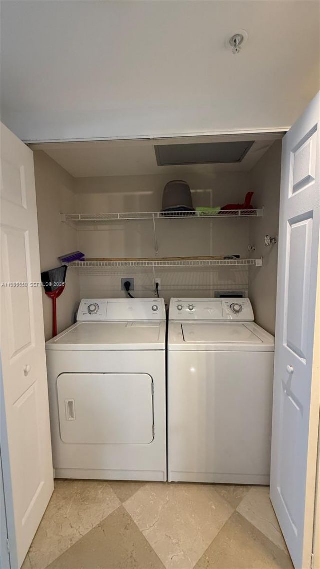 2080 S Ocean Dr , Unit 905, Hallandale Beach, FL 33009 Photo