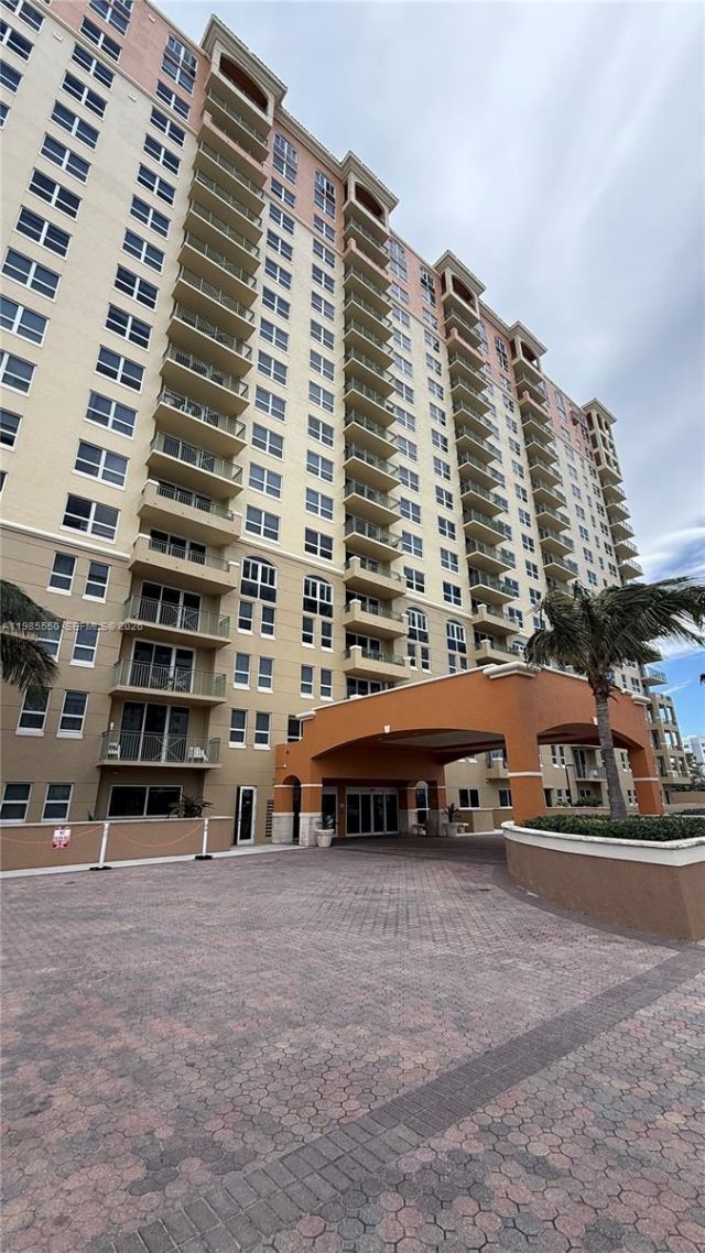 2080 S Ocean Dr , Unit 905, Hallandale Beach, FL 33009 Photo