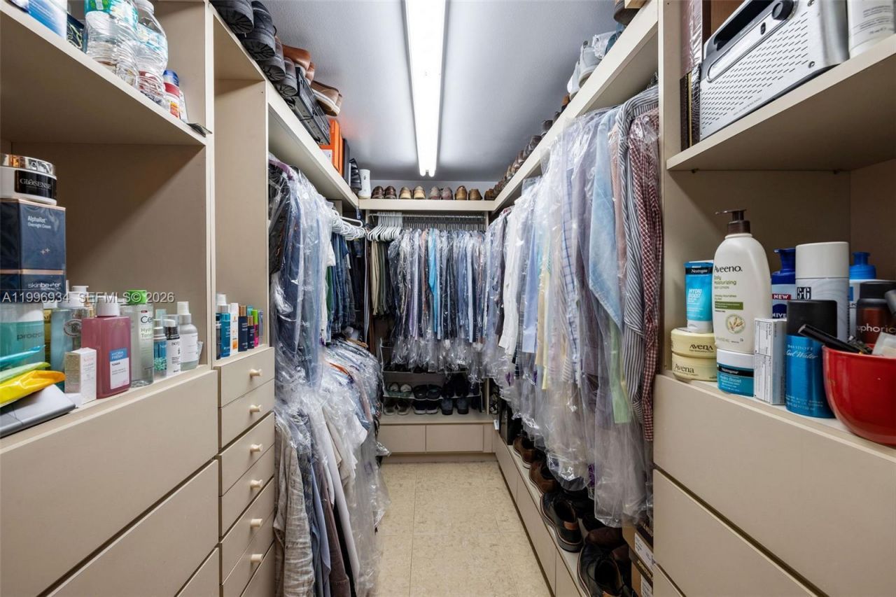 8450 SW 74th Ter, Miami, FL 33143 Photo