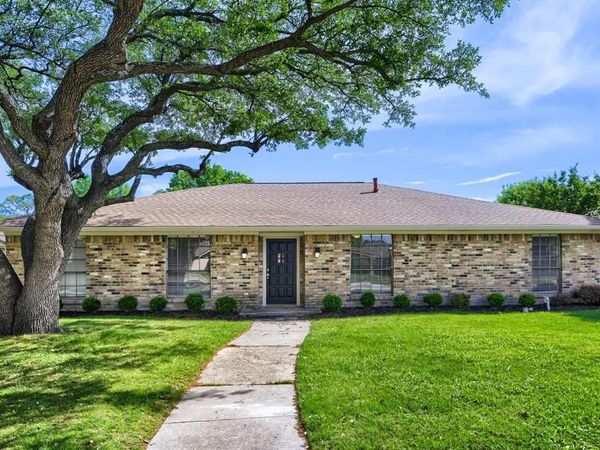 1720 Hearthstone Drive, Plano, TX 75023