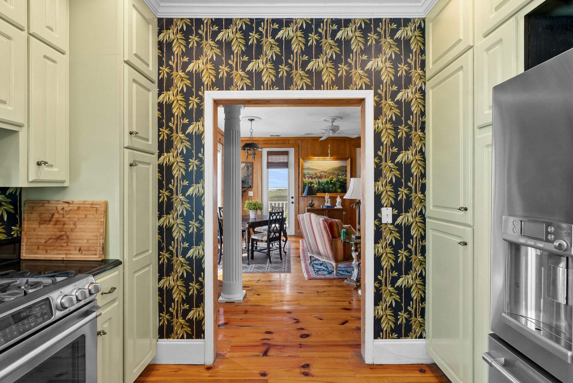 1024 W Ashley Avenue Photo 27