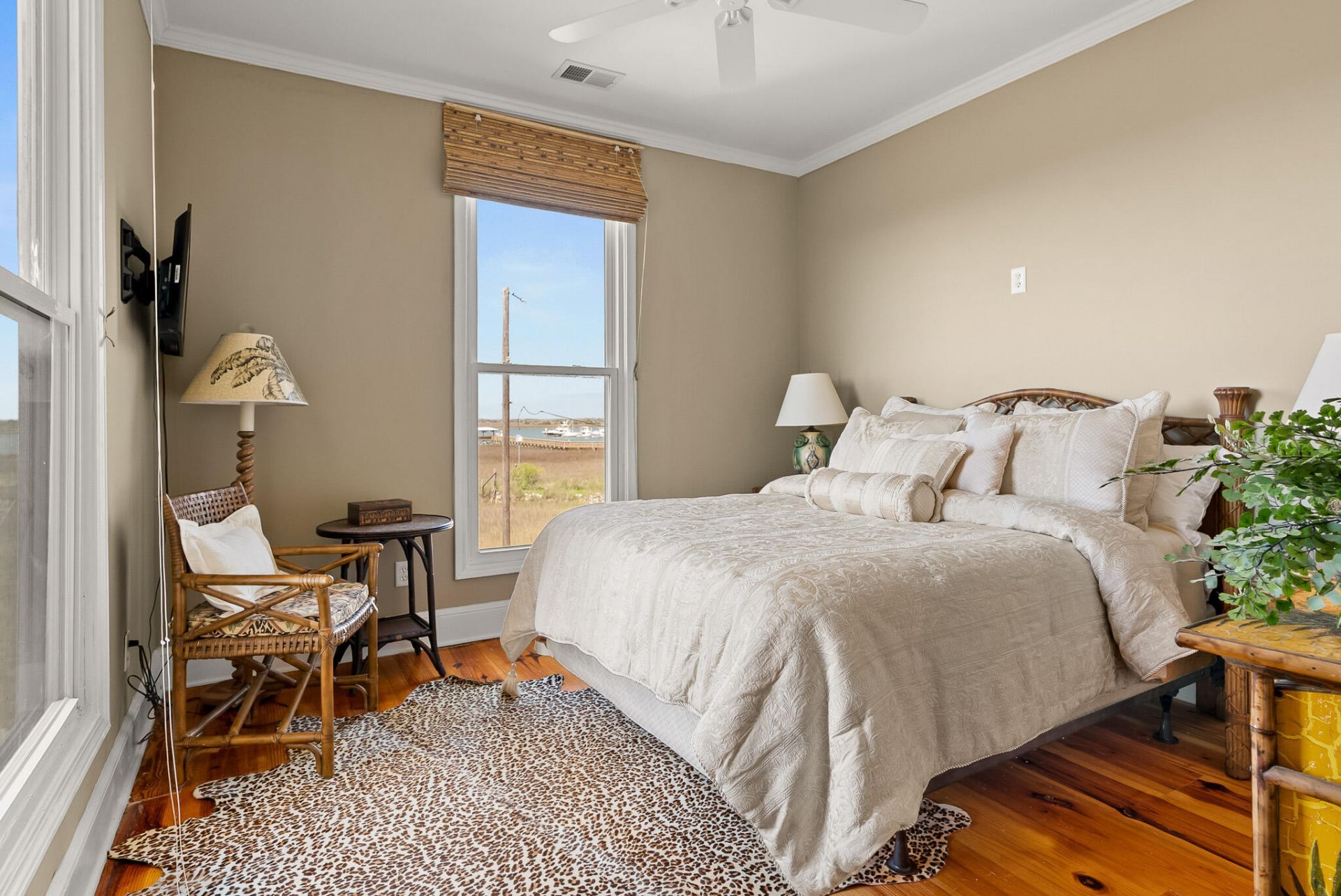 1024 W Ashley Avenue Photo 42