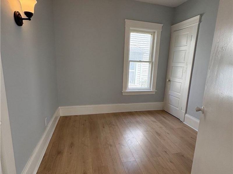 946 E 79th Street, Cleveland, OH 44103 Photo 5