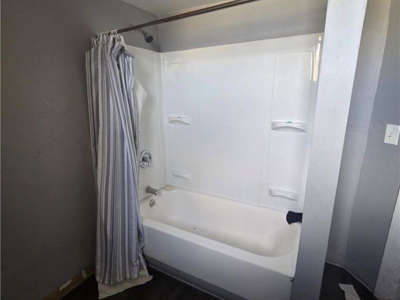 1359 E 110th Street, Cleveland, OH 44106 Photo 14