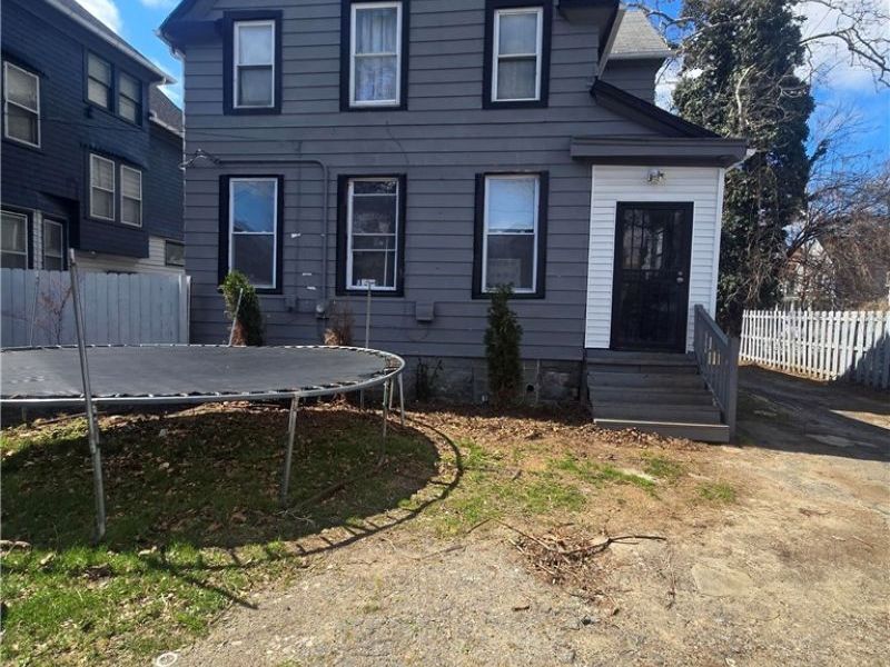 1359 E 110th Street, Cleveland, OH 44106 Photo 4