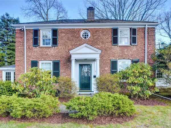 61 Kathwood Road, White Plains, NY 10607