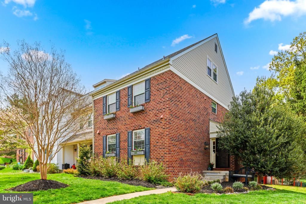 9 Ballyhean Court, Lutherville Timonium, MD 21093 Main Photo