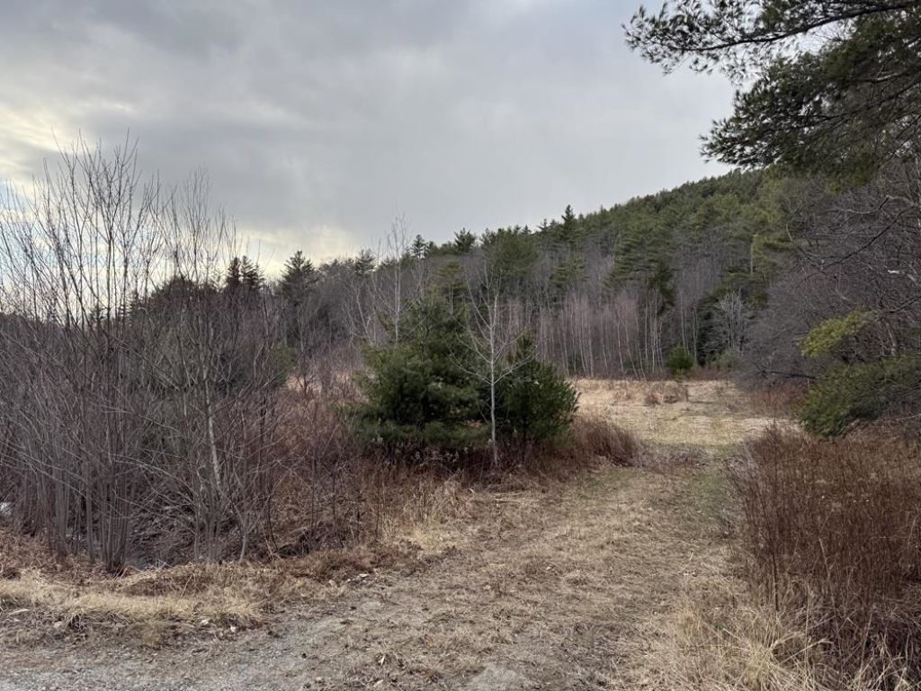 R13-006-001 Route 25c, Piermont, NH 03779 Main Photo