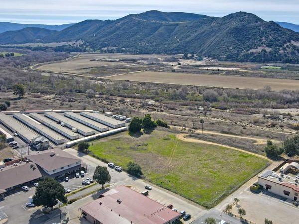 290 E Highway 246, Buellton, CA 93427