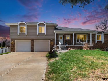 14741 Castelar Circle , Omaha, NE 68144