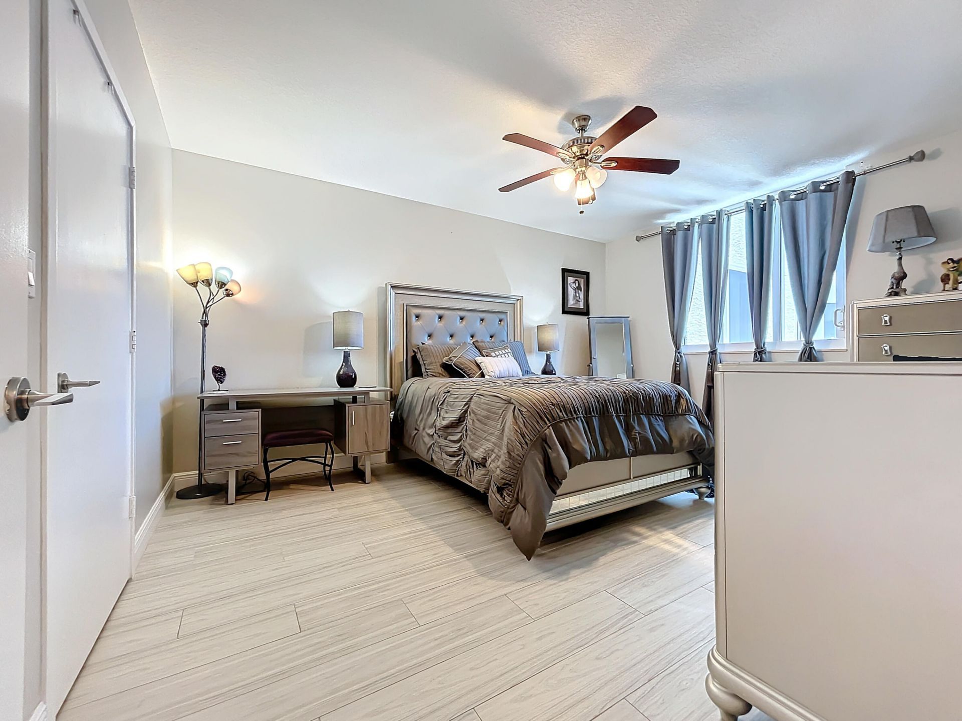 1551 N Flagler Drive, Unit 1212, West Palm Beach, FL 33401 Photo