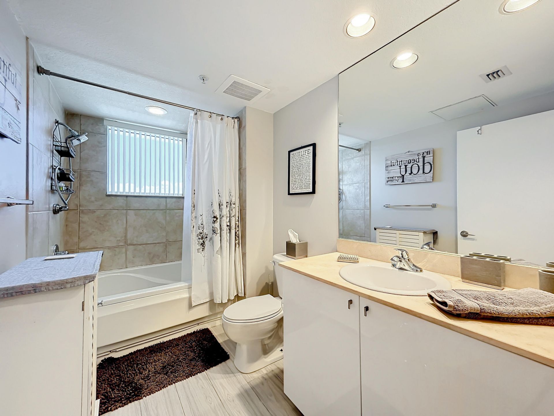 1551 N Flagler Drive, Unit 1212, West Palm Beach, FL 33401 Photo