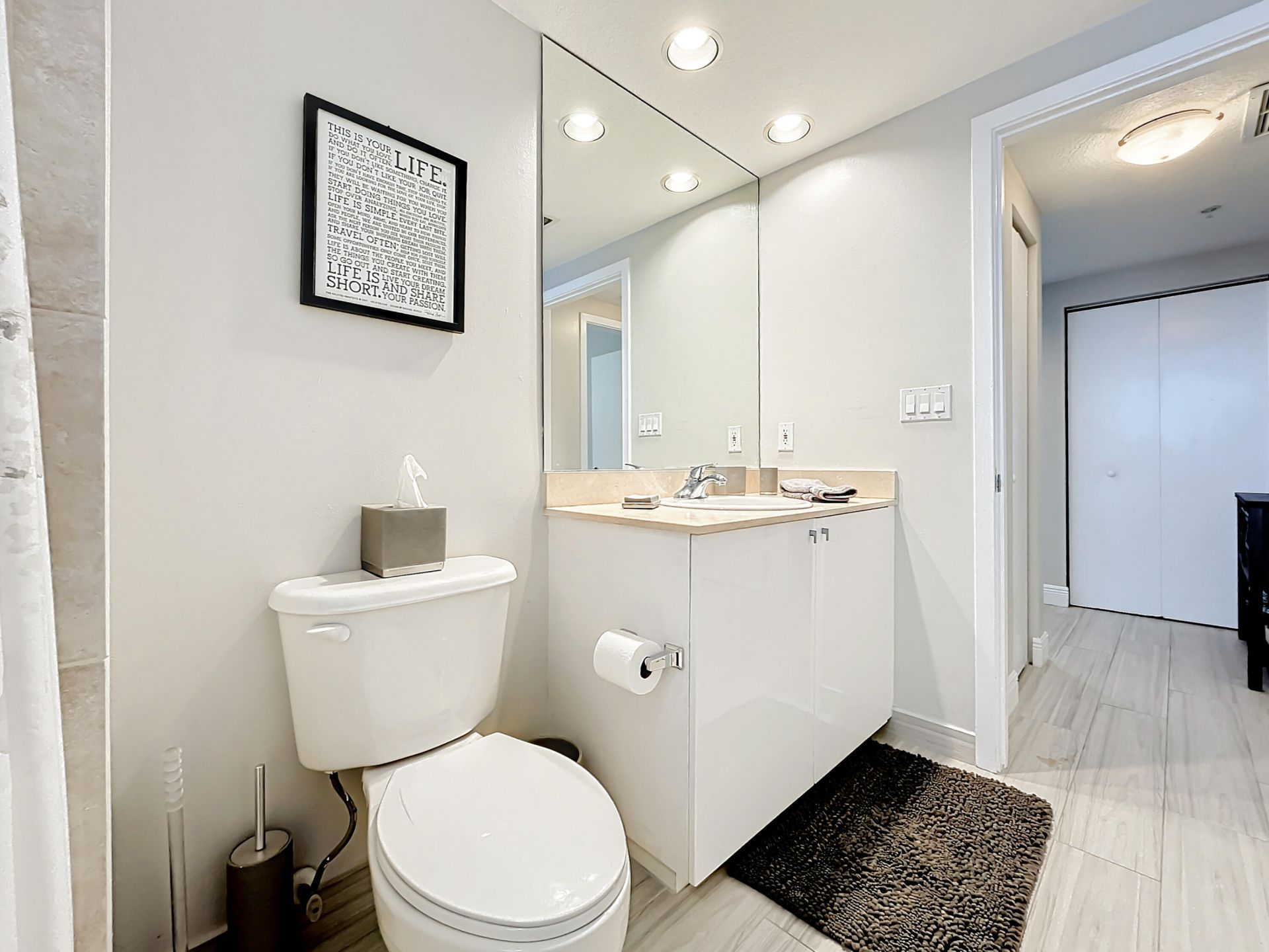 1551 N Flagler Drive, Unit 1212, West Palm Beach, FL 33401 Photo