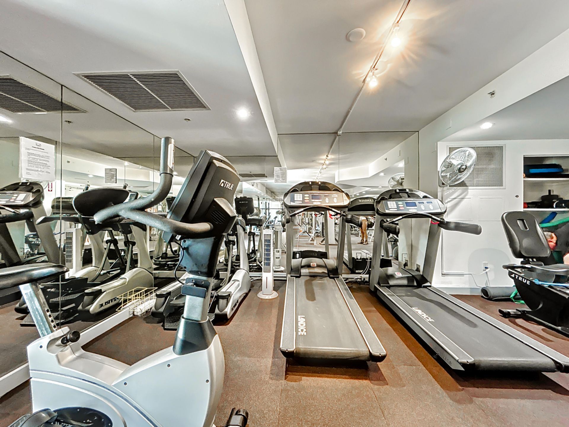 1551 N Flagler Drive, Unit 1212, West Palm Beach, FL 33401 Photo