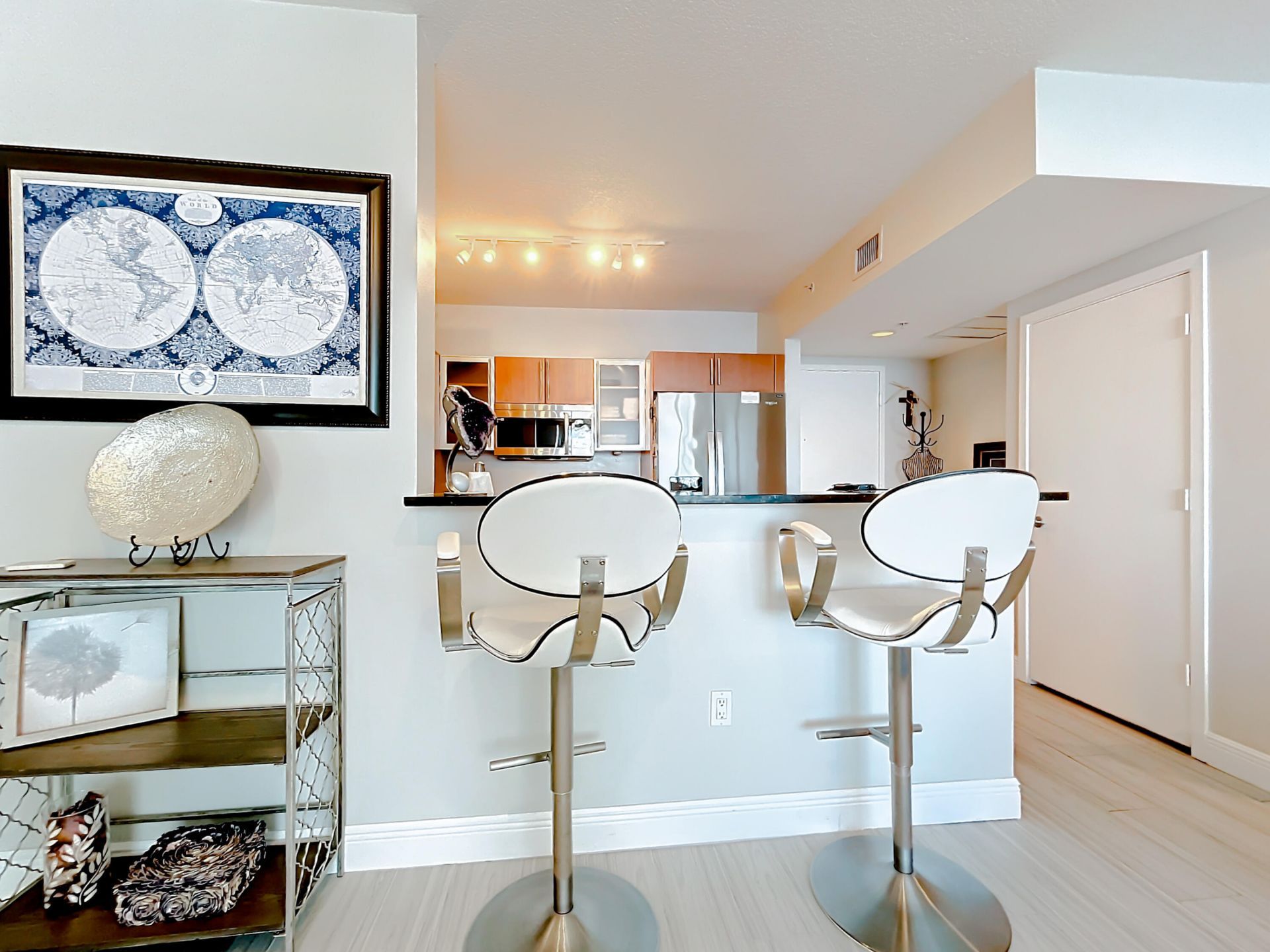 1551 N Flagler Drive, Unit 1212, West Palm Beach, FL 33401 Photo