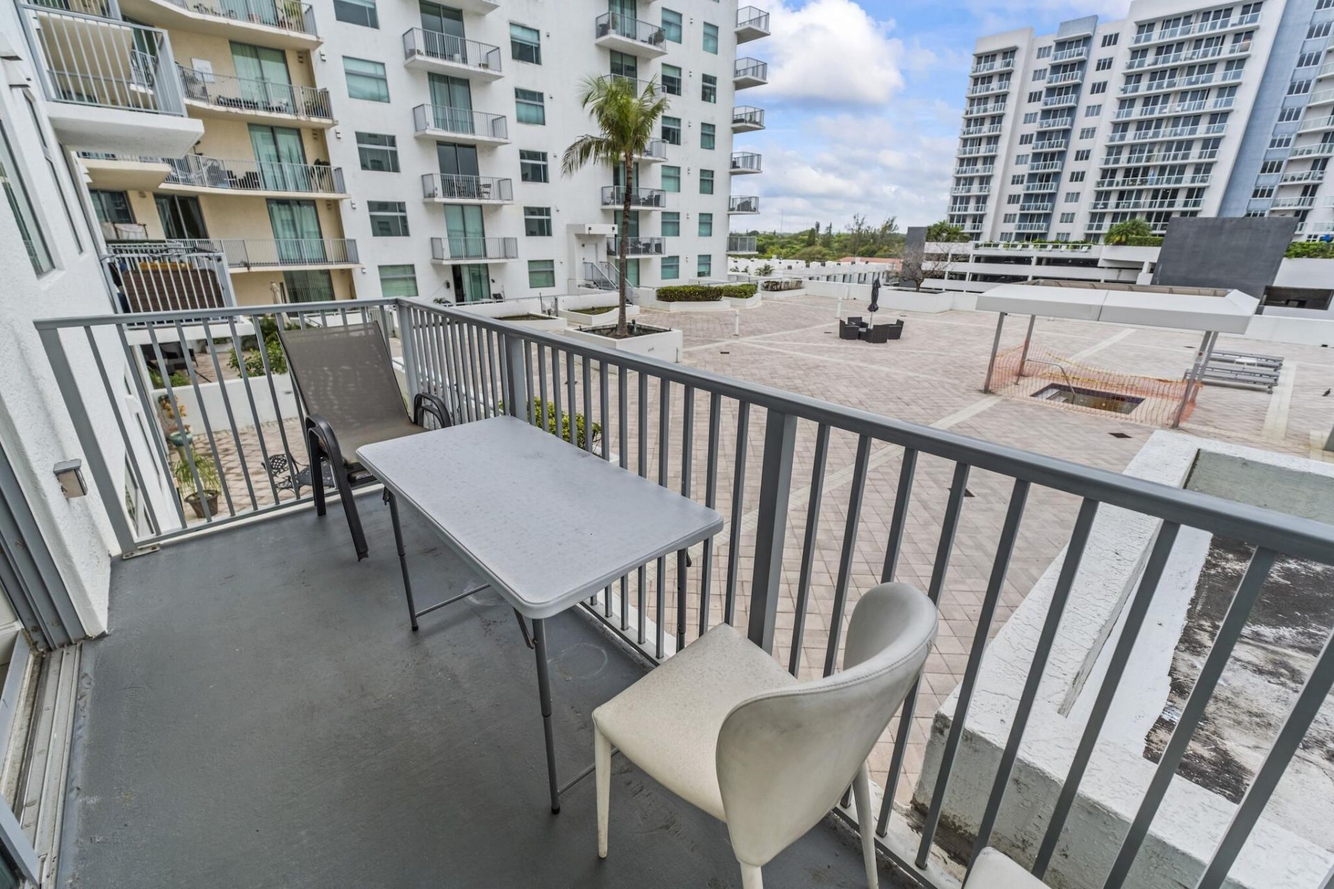 140 S Dixie Highway, Unit 512, Hollywood, FL 33020 Photo
