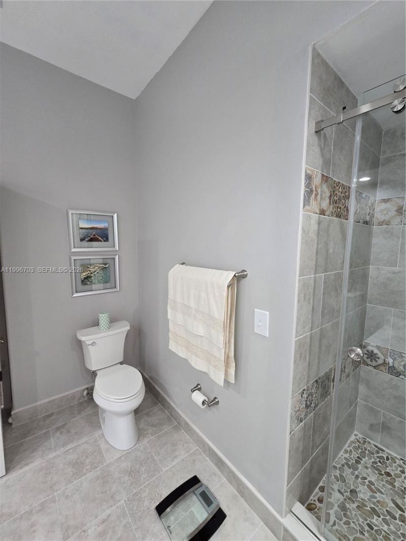 18340 NW 10th St, Pembroke Pines, FL 33029 Photo