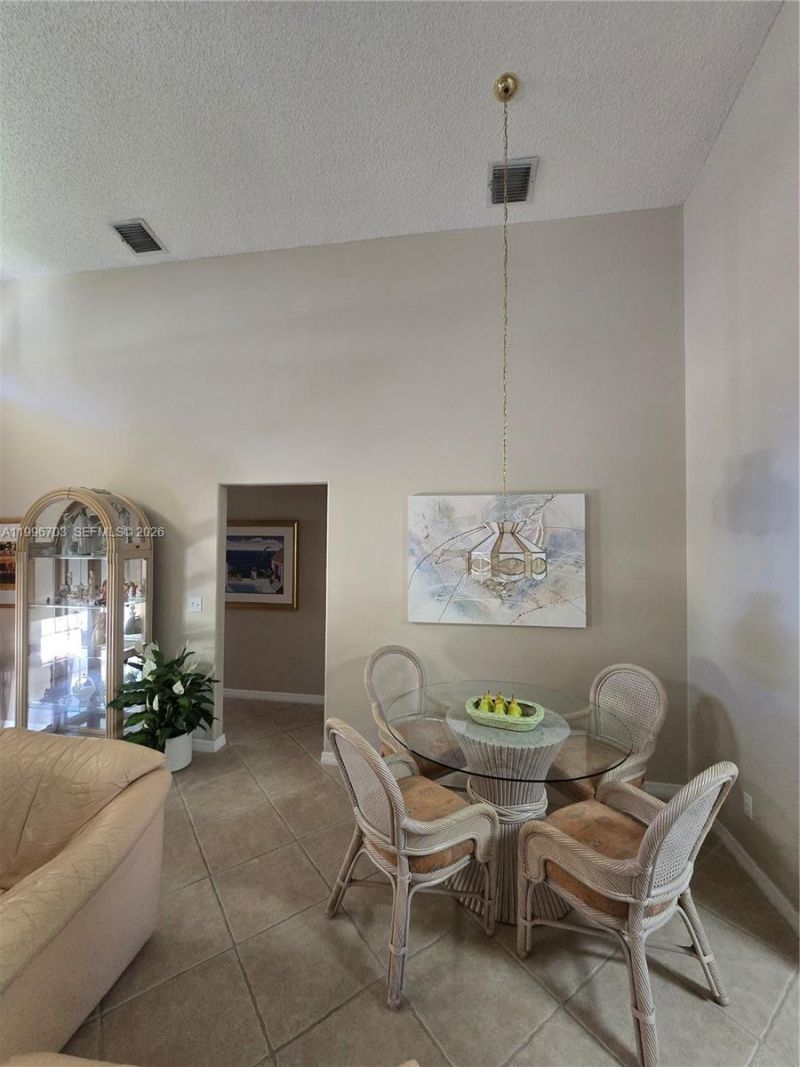 18340 NW 10th St, Pembroke Pines, FL 33029 Photo