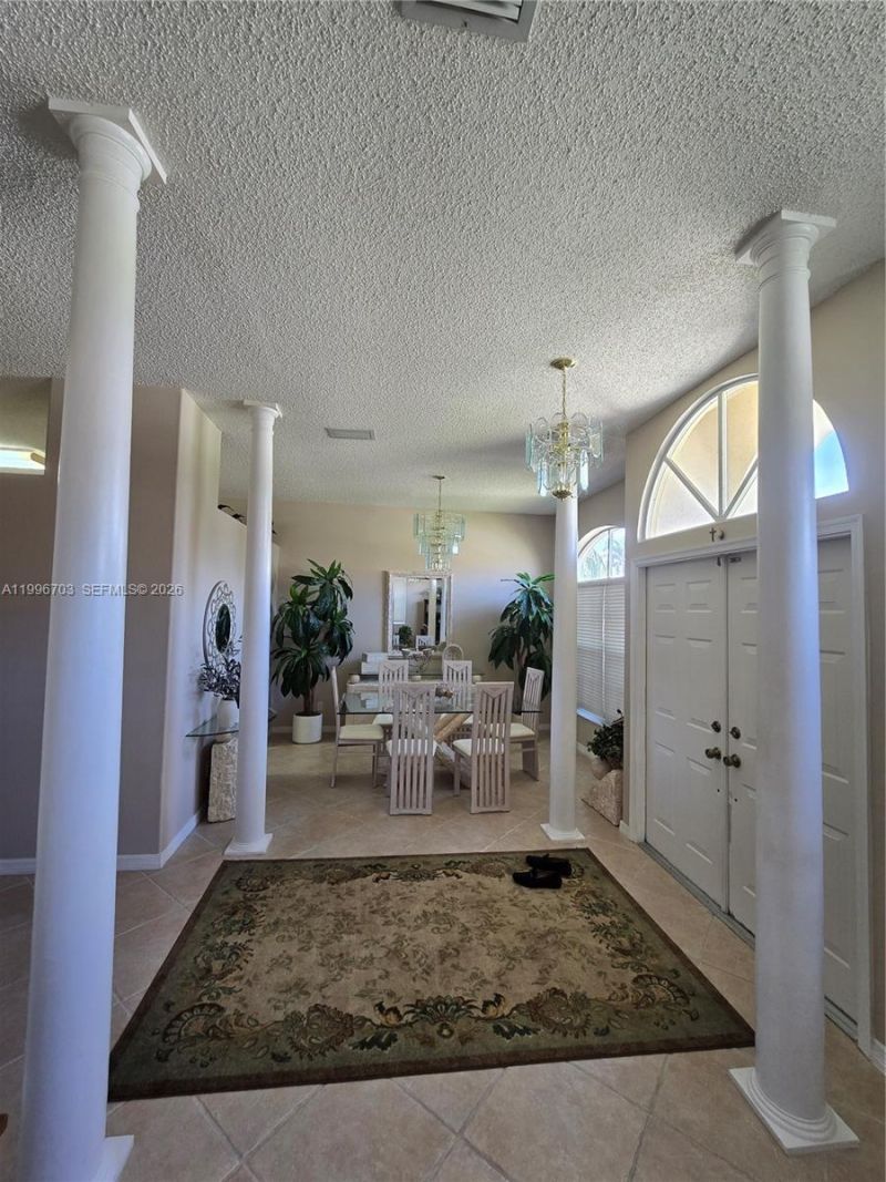 18340 NW 10th St, Pembroke Pines, FL 33029 Photo