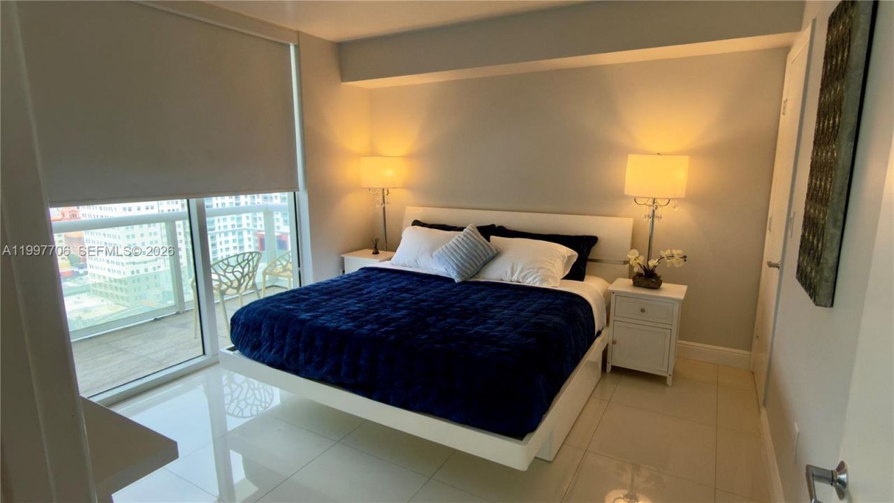50 Biscayne Blvd, Unit 1907, Miami, FL 33132 Photo