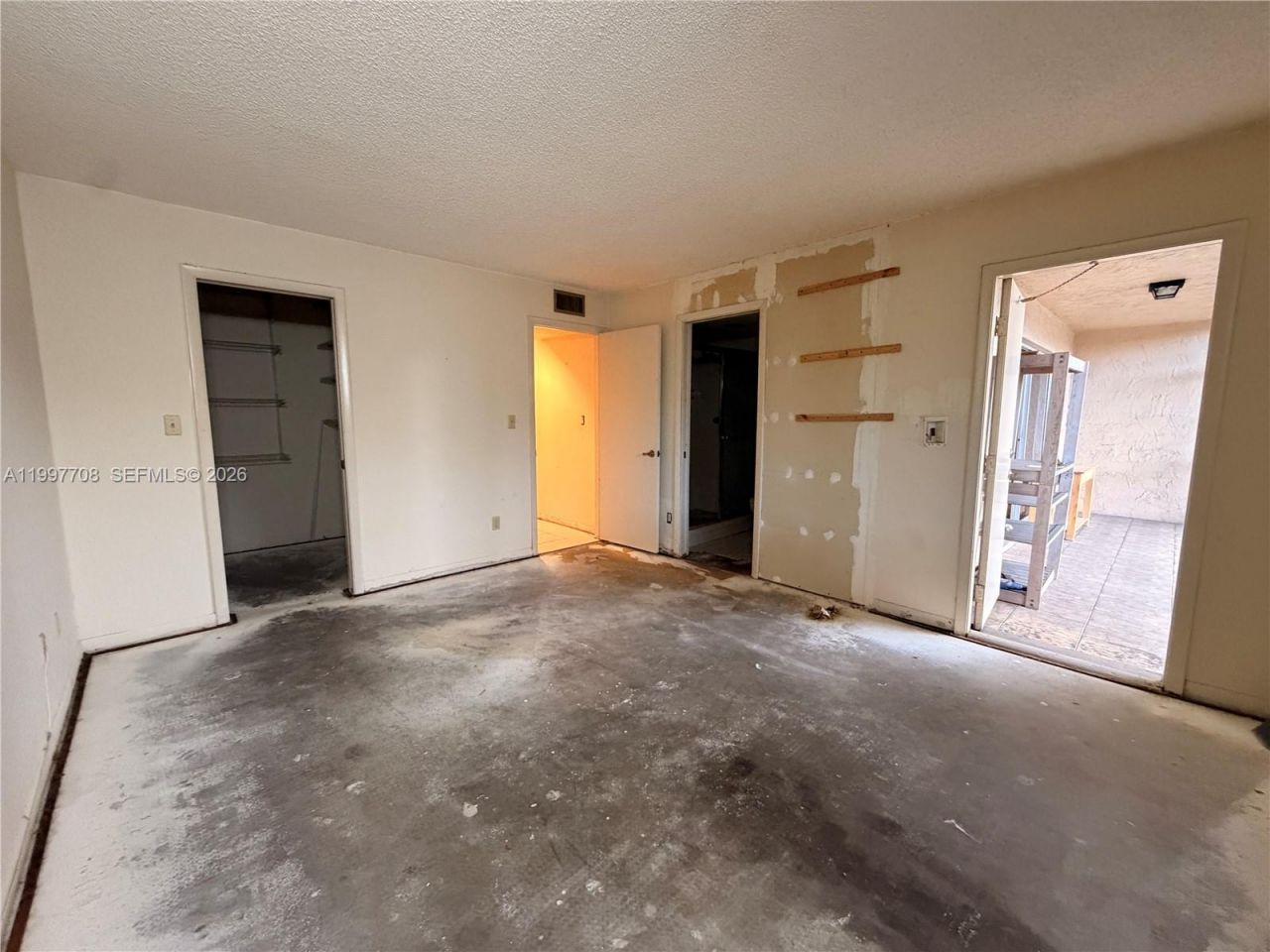 17000 NW 67th Ave, Unit 115, Hialeah, FL 33015 Photo