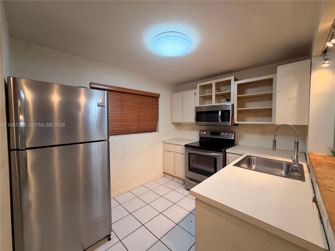 17000 NW 67th Ave, Unit 115, Hialeah, FL 33015 Photo