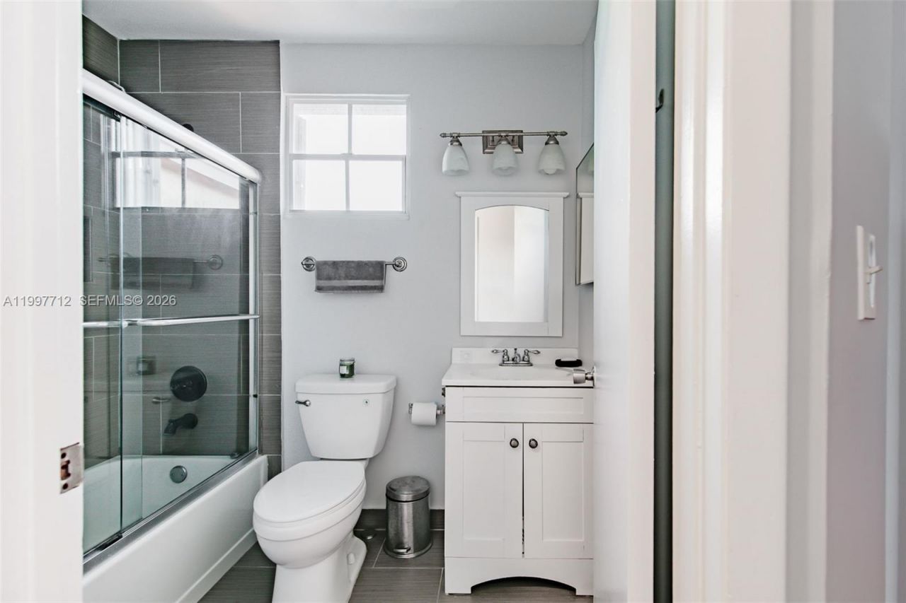 165 NW 85th Ct, Unit 165, Miami, FL 33126 Photo