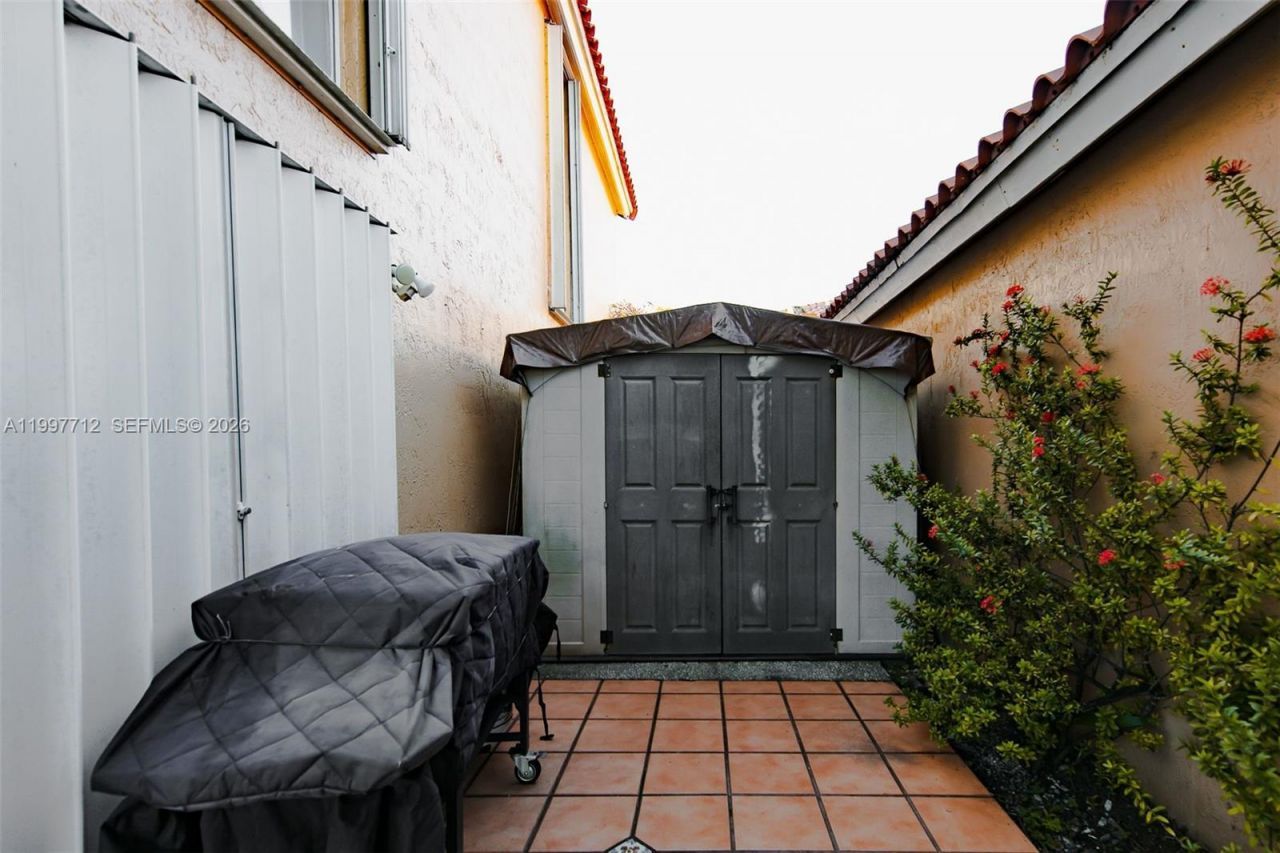 165 NW 85th Ct, Unit 165, Miami, FL 33126 Photo