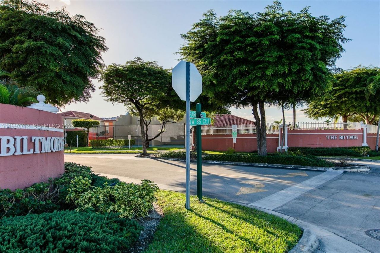 165 NW 85th Ct, Unit 165, Miami, FL 33126 Photo