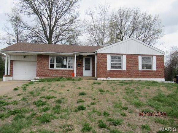 9435 Eastchester Drive , Jennings, MO 63136