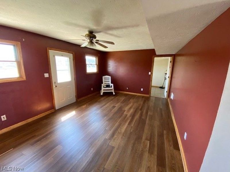 511 Daniels Street, Toronto, OH 43964 Photo 7