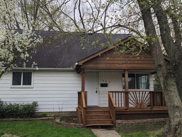 952 Hunter Avenue, Ypsilanti, MI 48198