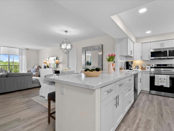 5301 NW 2nd Avenue, Unit Ph-h, Boca Raton, FL 33487