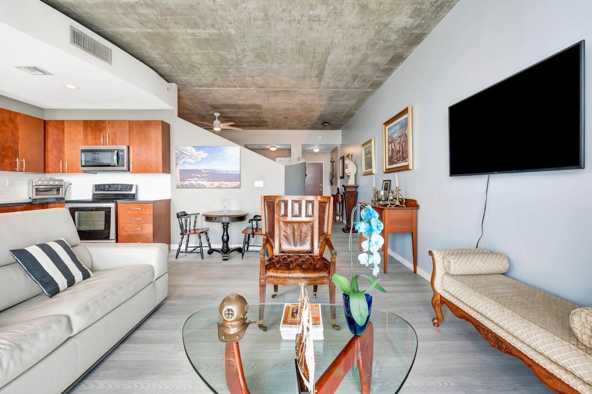 300 S Australian Avenue, Unit 1114, West Palm Beach, FL 33401 Photo