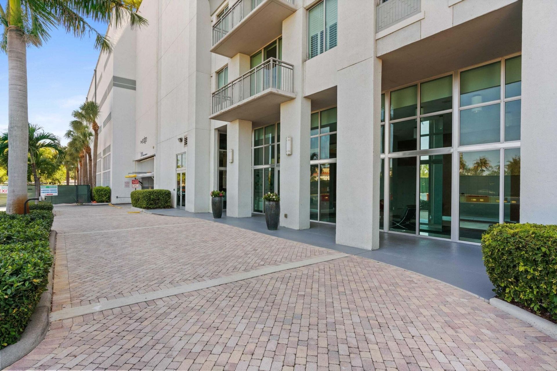 300 S Australian Avenue, Unit 1114, West Palm Beach, FL 33401 Photo