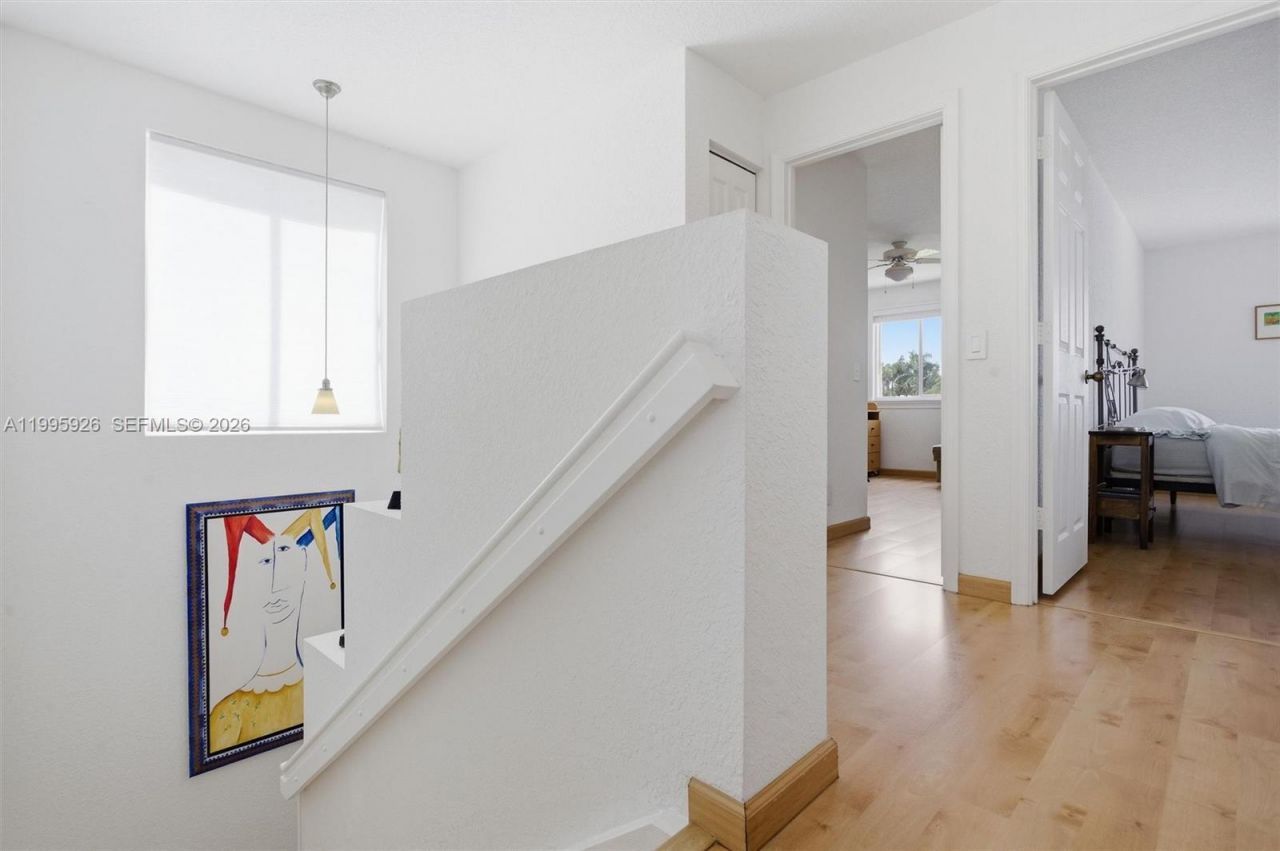 1326 Canary Island Dr, Weston, FL 33327 Photo